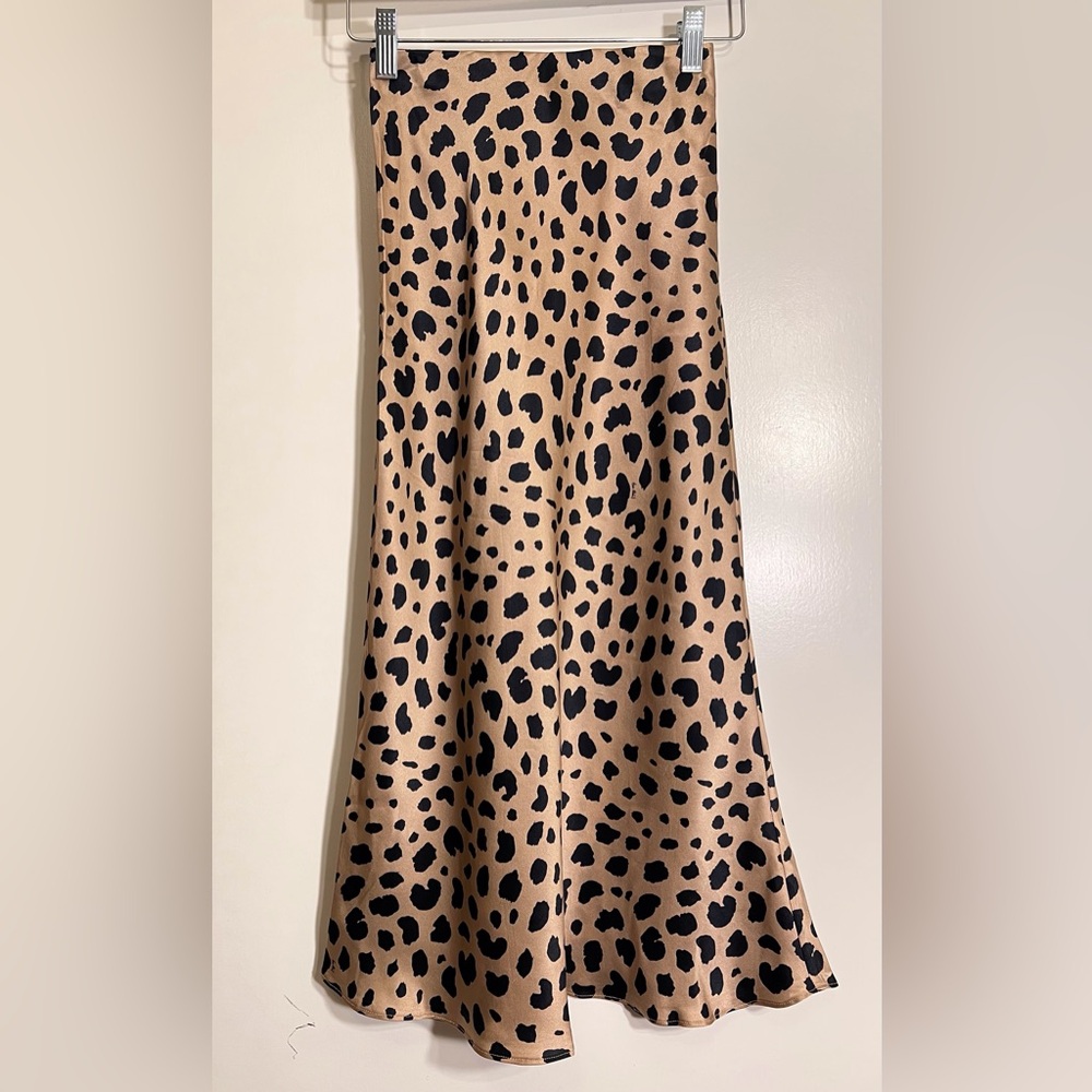 Realisation Leopard Print Midi Skirt